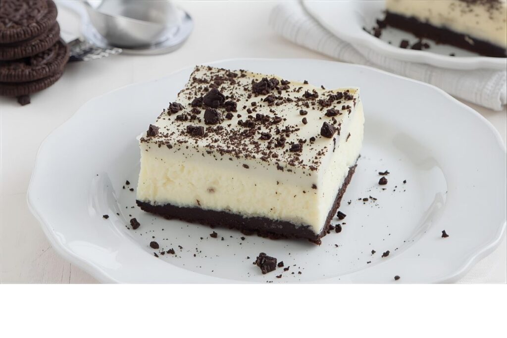 Oreo Halloween Cheesecake Bars Recipe