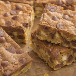 Weight Watchers Pumpkin Chocolate Chip Bars